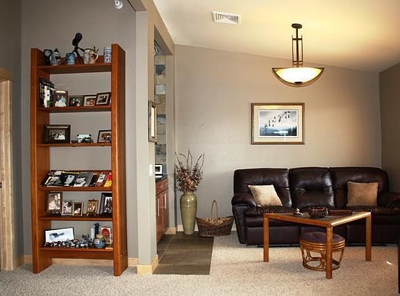 5th image of 14 Copeland Ave APT 315