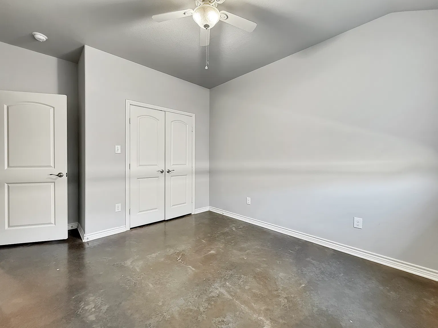 3 bed, 1527 sqft, $2,100 — Photo 4