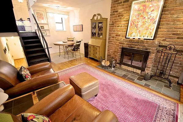 Sold by Real Direct | media 14