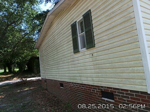 5th image of 301 Proctor Dr