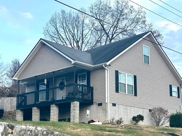 608 Poplar St, Ravenna, KY 40472