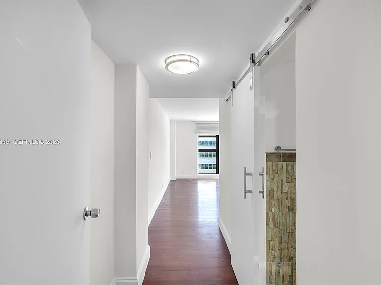 1800 Collins Ave #10F — Photo 13