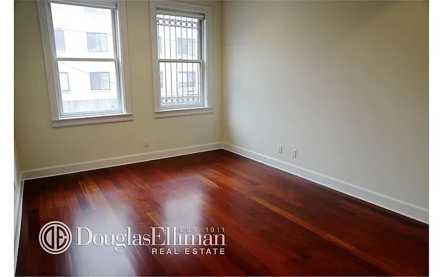 Rented by Douglas Elliman | media 29