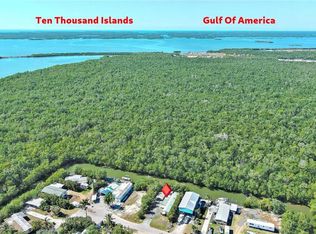 33 Plantation DR, EVERGLADES CITY, FL 34139