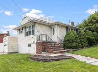 6 Gail Pl, Secaucus, NJ 07094