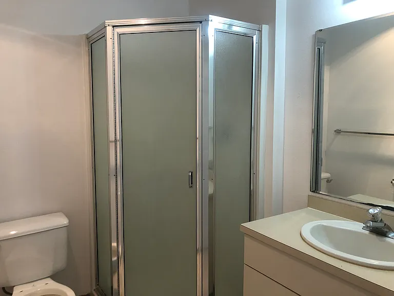 1503 NW Leland Dr #1 — Photo 6