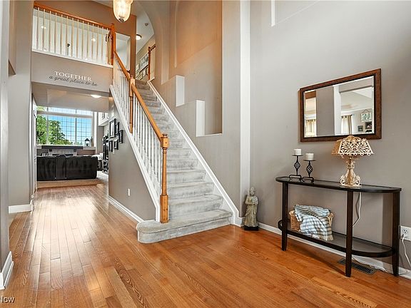 5th image of 97 Heartland Cir