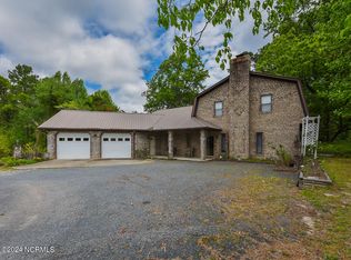 8712 Aberdeen Rd, Aberdeen, NC 28315