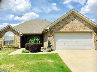 13914 Carrington Cv, Alexander, AR 72002
