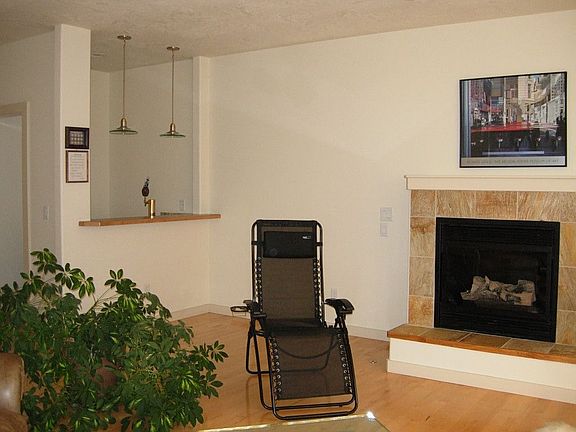Wet bar