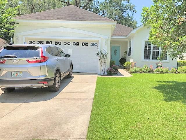 1st image of 4897 Lake Park Dr