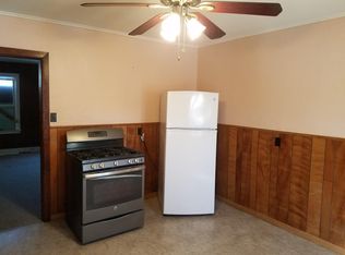 23 S 2nd Ave, Taftville, CT 06380