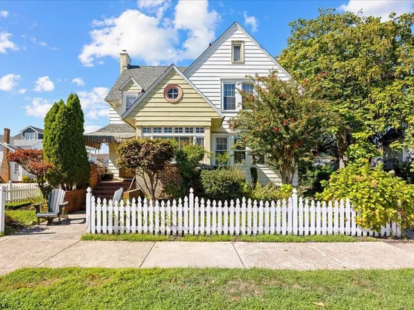 7207 Ventnor Ave, Ventnor, NJ 08406