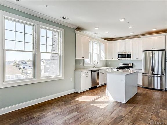 2nd image of 500 S Bay Ave #D