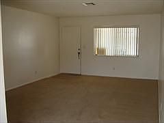 5th image of 1344 Elaine Dr