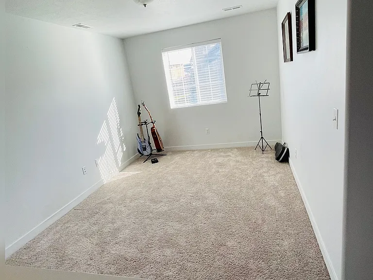 3051 S Willow Creek Dr — Photo 9