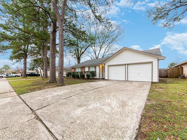 21218 N Tangle Creek Ln, Spring, TX 77388