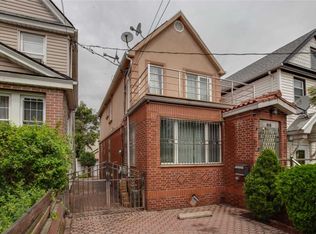 8515 60th Ave, Middle Village, NY 11379