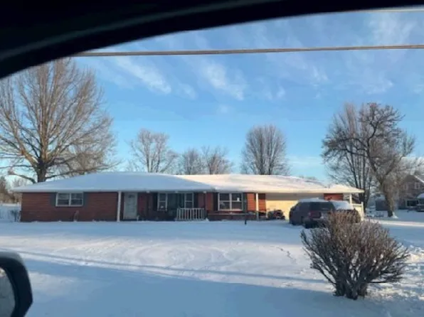 186 W B St, Wilkinson, IN 46186