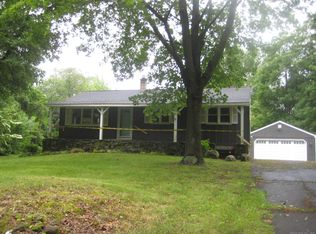 23 Tamarac Rd, Wallingford, CT 06492