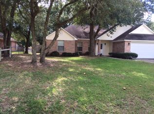 8805 Mermaid Ave, Ocean Springs, MS 39564