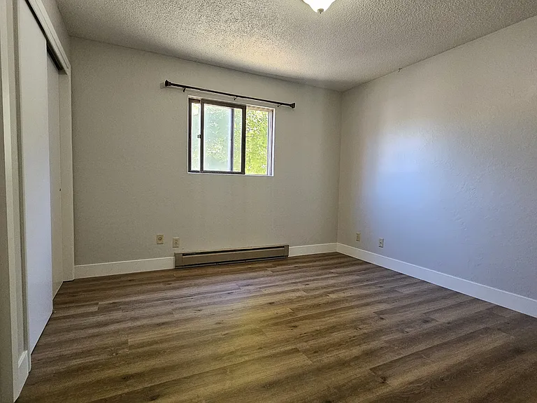 2955 Wildwood Dr — Photo 5
