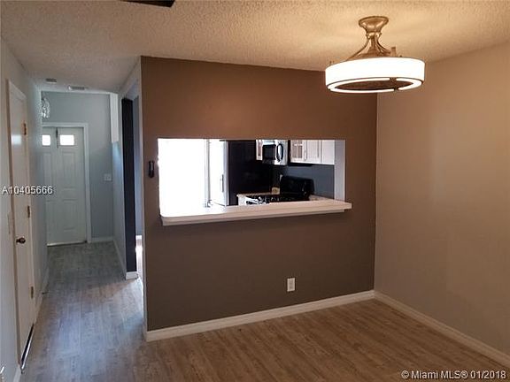 5th image of 11031 Sand Dollar Ct