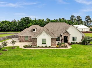 104 Ideal St, Lafayette, LA 70507