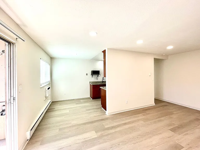 Saratoga 16 LLC — Photo 4