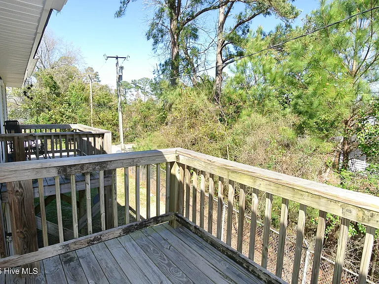 1729 Elmwood St #D — Photo 15
