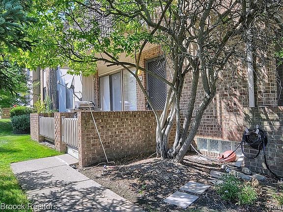 2nd image of 6606 Maple Lakes Dr #1
