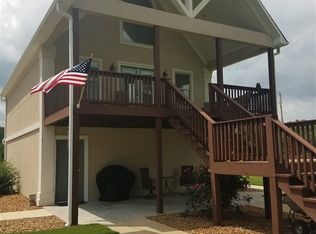 222 Fairway Villa Ln, Decaturville, TN 38329