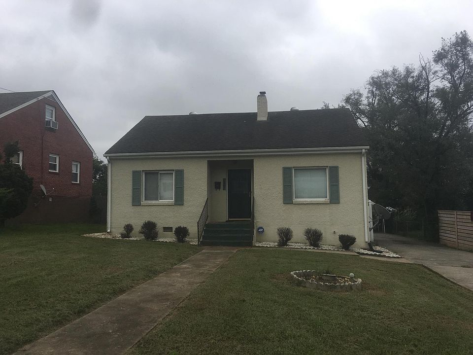 1st image of 2407 Cornell Dr NW