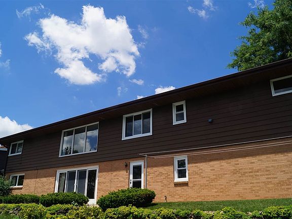 3rd image of 4621 Red Bluff Dr