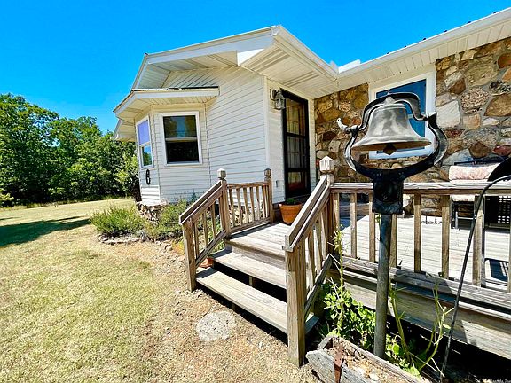 2nd image of 376 Wildwood Trl