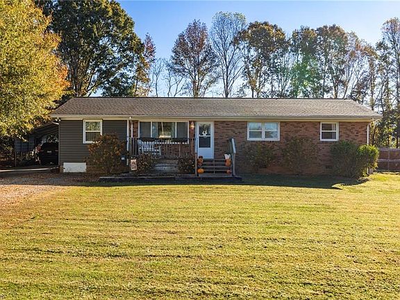 2nd image of 6724 Kathy Lynn Pl