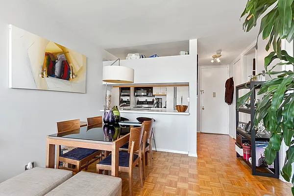 Rented by Corcoran | media 3