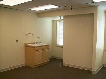3rd image of 17713 15th Ave NE Ste 105