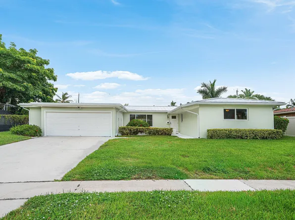 311 NE 23RD Way, Boca Raton, FL 33431