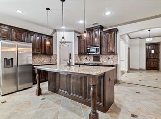 945 Lake Meadow Ln, Little Elm, TX 75068
