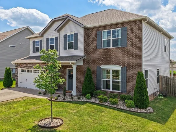 1383 Wentworth Dr, Gallatin, TN 37066