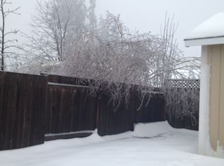 25089 Cottage Ct, Veneta, OR 97487