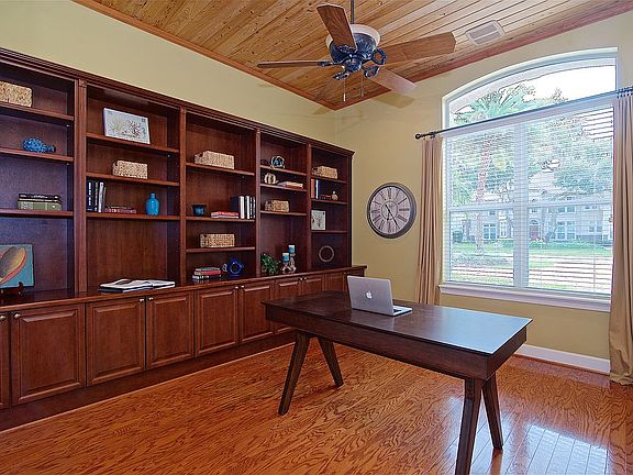 3rd image of 13759 Saxon Lake Dr