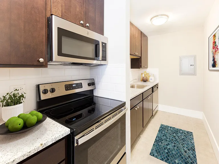 6720 N. Sheridan — Photo 14