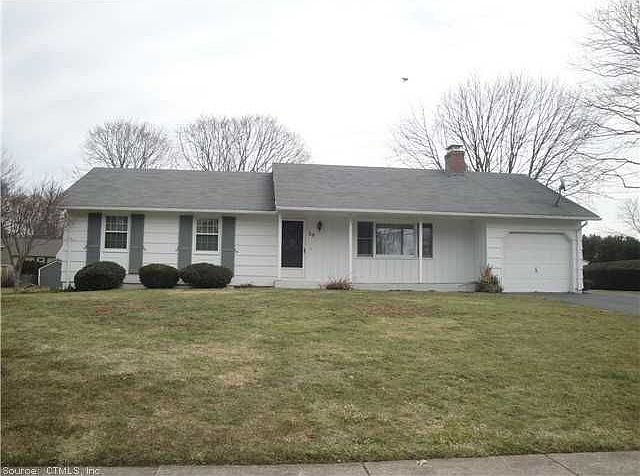 1st image of 39 Whitehall Dr