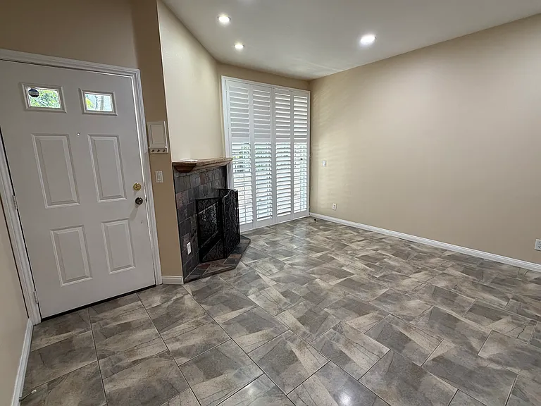 24111 Del Monte Dr #3 — Photo 5