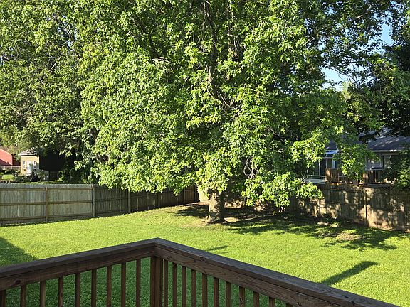 5th image of 1104 S Marietta Dr