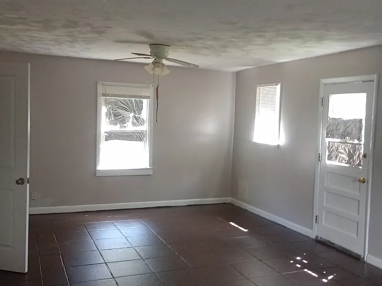 1587 Rice St — Photo 11