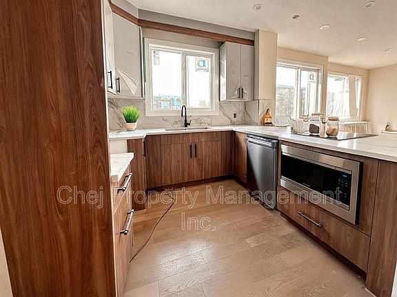 4th image of 14807 99th Ave NW #Up