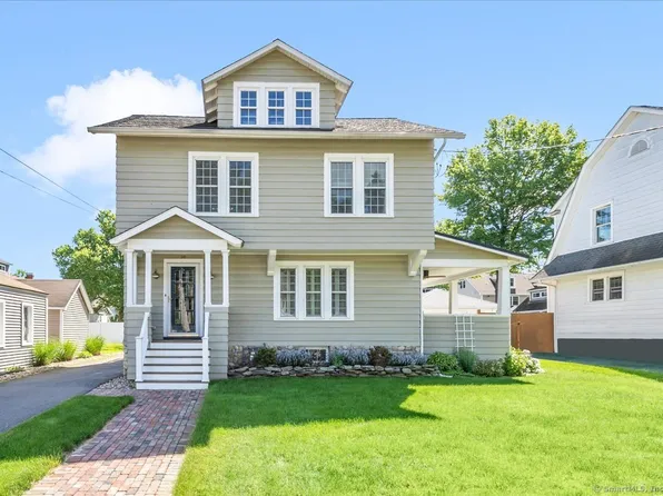 70 Arundel Avenue, West Hartford, CT 06107